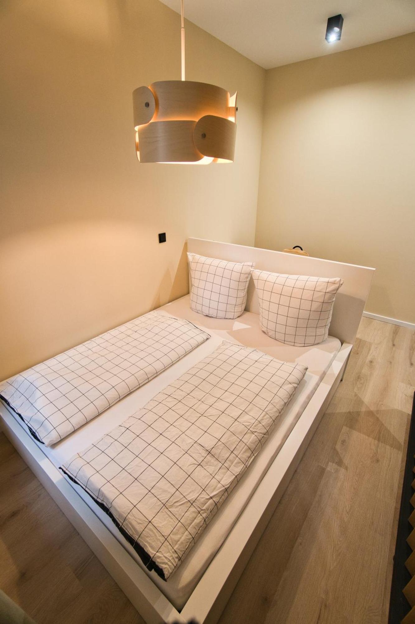 Goethe-Suites: Premium 4 Person Worms City Centre Appartment Esterno foto